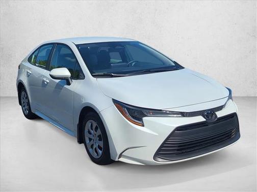 Wind Chill Pearl 2025 Toyota Corolla LE