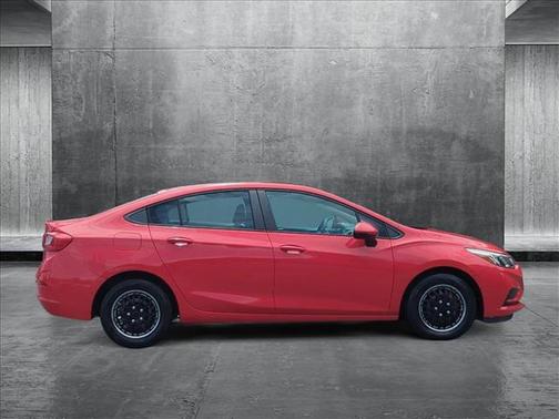 2018 Chevrolet Cruze LS