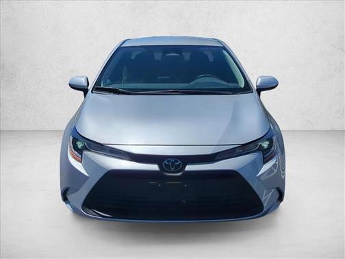 Classic Silver Metallic 2025 Toyota Corolla LE