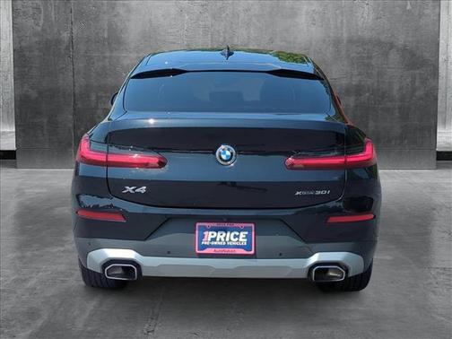 2023 BMW X4 xDrive30i