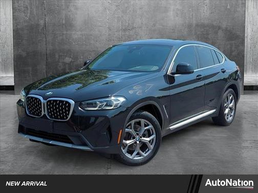 2023 BMW X4 xDrive30i