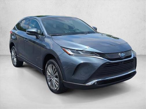 Coastal Gray Metallic 2024 Toyota Venza Limited