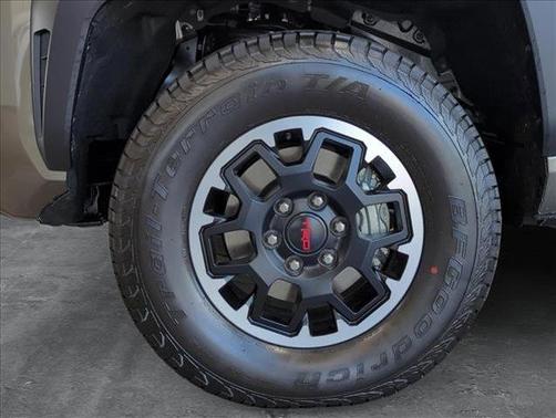 2025 Toyota Tacoma TRD Off Road