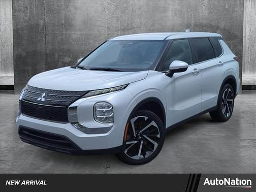 2022 Mitsubishi Outlander ES 2.5 2WD