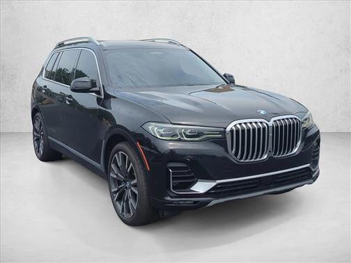 Black Sapphire Metallic 2019 BMW X7 xDrive50i