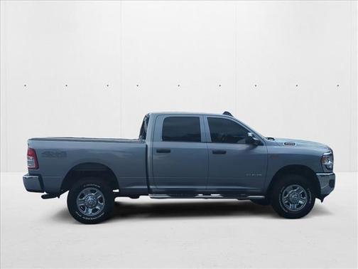 2019 RAM 2500 Tradesman Crew Cab 4x4 6'4' Box