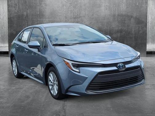 2025 Toyota Corolla Hybrid LE