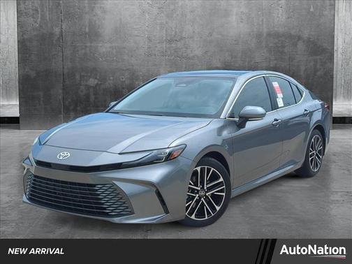 2025 Toyota Camry XLE