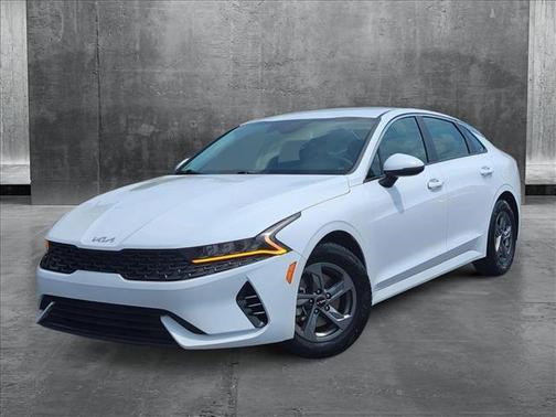 2022 Kia K5 LXS
