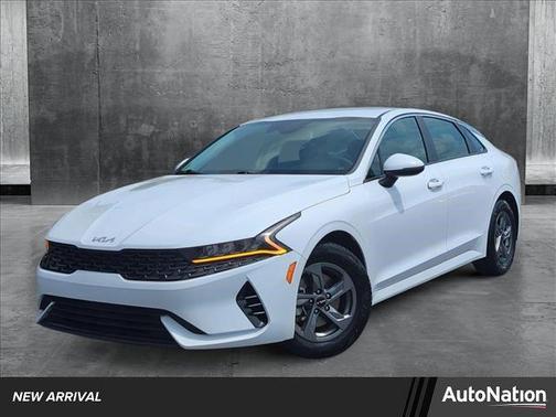 2022 Kia K5 LXS
