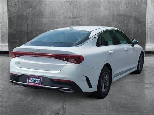 2022 Kia K5 LXS