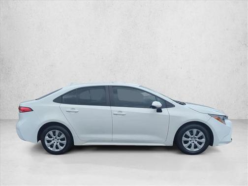 Ice Cap 2024 Toyota Corolla LE