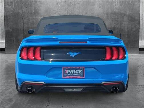 2022 Ford Mustang EcoBoost Premium