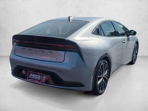 2025 Toyota Prius XLE