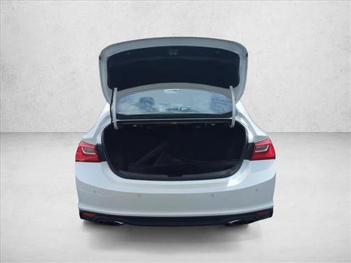 Iridescent Pearl Tricoat 2018 Chevrolet Malibu Premier