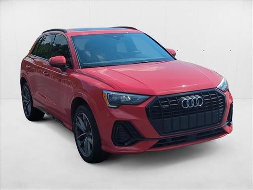 2021 Audi Q3 45 S line Premium
