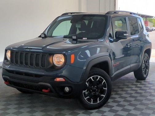 Slate Blue Pearlcoat 2023 Jeep Renegade Trailhawk