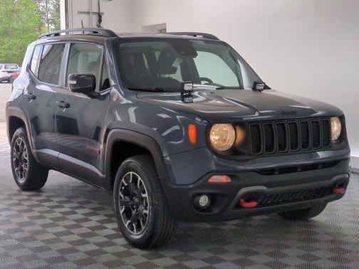 Slate Blue Pearlcoat 2023 Jeep Renegade Trailhawk