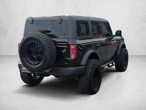 2025 Ford Bronco Base