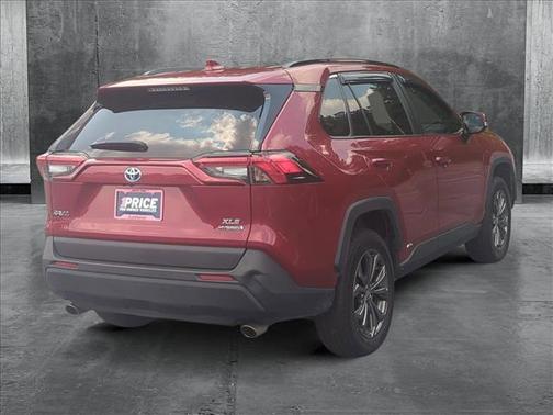 2022 Toyota RAV4 Hybrid XLE Premium