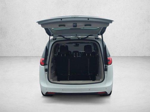 Bright White Clearcoat 2023 Chrysler Pacifica Limited