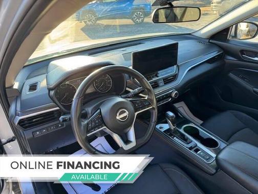 Brilliant Silver Metallic 2024 Nissan Altima 2.5 SV