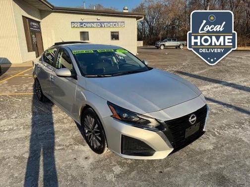 Brilliant Silver Metallic 2024 Nissan Altima 2.5 SV