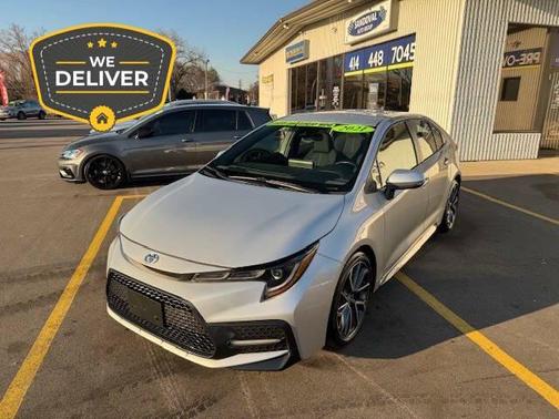Classic Silver Metallic 2021 Toyota Corolla SE