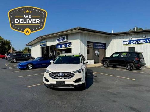 White 2019 Ford Edge SEL
