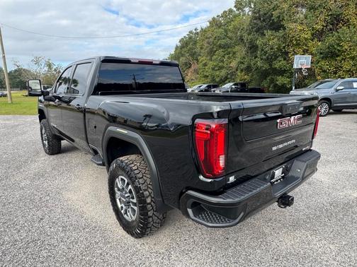 2022 GMC Sierra 2500 AT4