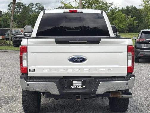 Oxford White 2019 Ford F-250 XL