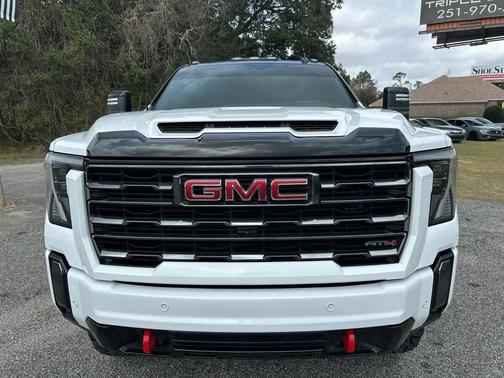 2024 GMC Sierra 2500 AT4