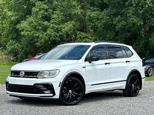 2021 Volkswagen Tiguan 2.0T SE R-Line Black