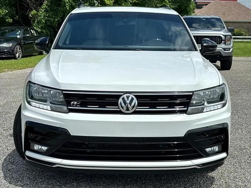 2021 Volkswagen Tiguan 2.0T SE R-Line Black