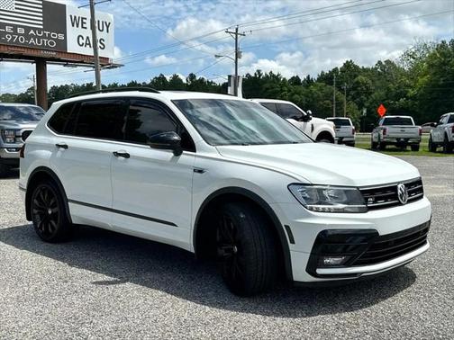2021 Volkswagen Tiguan 2.0T SE R-Line Black