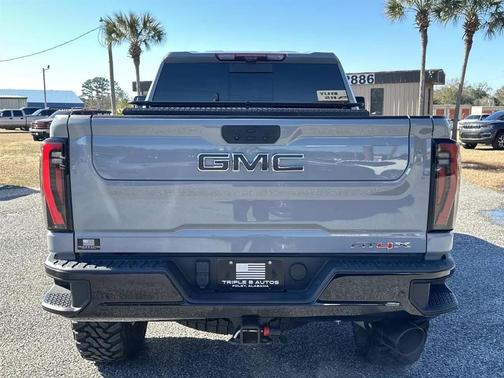 2024 GMC Sierra 2500 AT4X