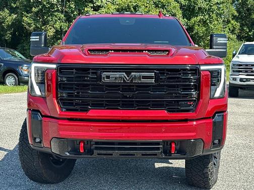 2024 GMC Sierra 2500 AT4