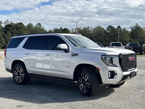 2021 GMC Yukon 4WD AT4