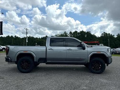 2024 GMC Sierra 2500 AT4
