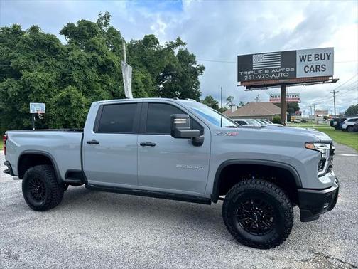 2025 Chevrolet Silverado 2500 4WD Crew Cab Standard Bed ZR2