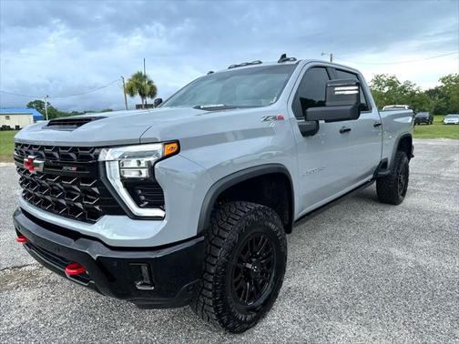 2025 Chevrolet Silverado 2500 4WD Crew Cab Standard Bed ZR2