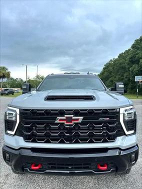 2025 Chevrolet Silverado 2500 4WD Crew Cab Standard Bed ZR2
