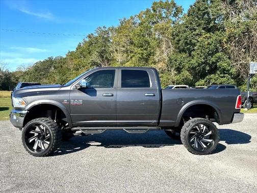 2018 RAM 2500 Laramie Crew Cab 4x4 6'4' Box
