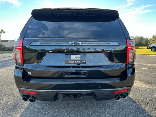 2022 Chevrolet Suburban 4WD Z71