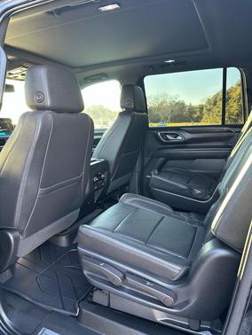 2022 Chevrolet Suburban 4WD Z71