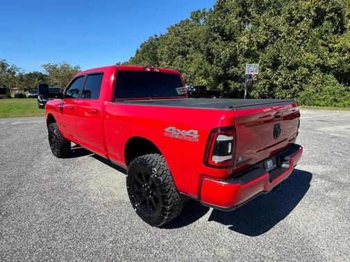 2020 RAM 2500 Big Horn Crew Cab 4X4 6'4' Box