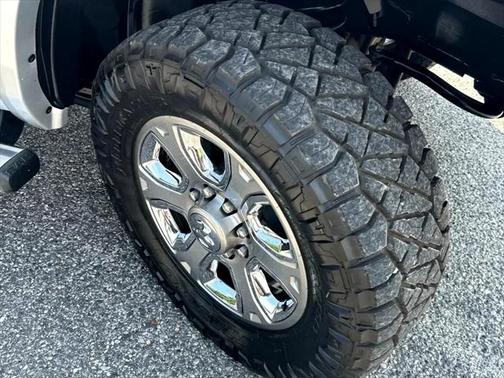 2018 RAM 2500 Laramie Mega Cab 4x4 6'4' Box