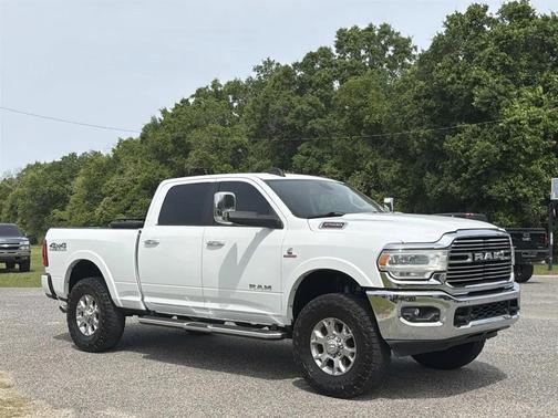 White 2022 RAM 2500 Laramie Crew Cab 4x4 6'4' Box