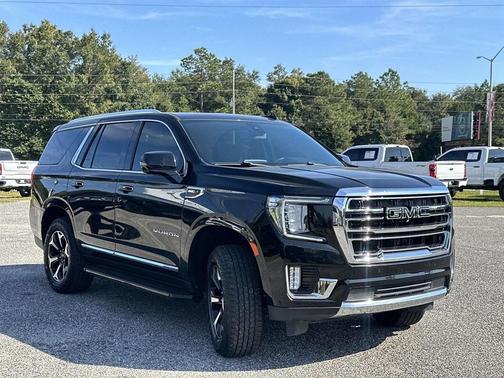 2021 GMC Yukon SLT