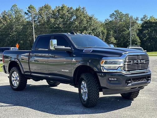 2022 RAM 2500 Laramie Crew Cab 4x4 6'4' Box